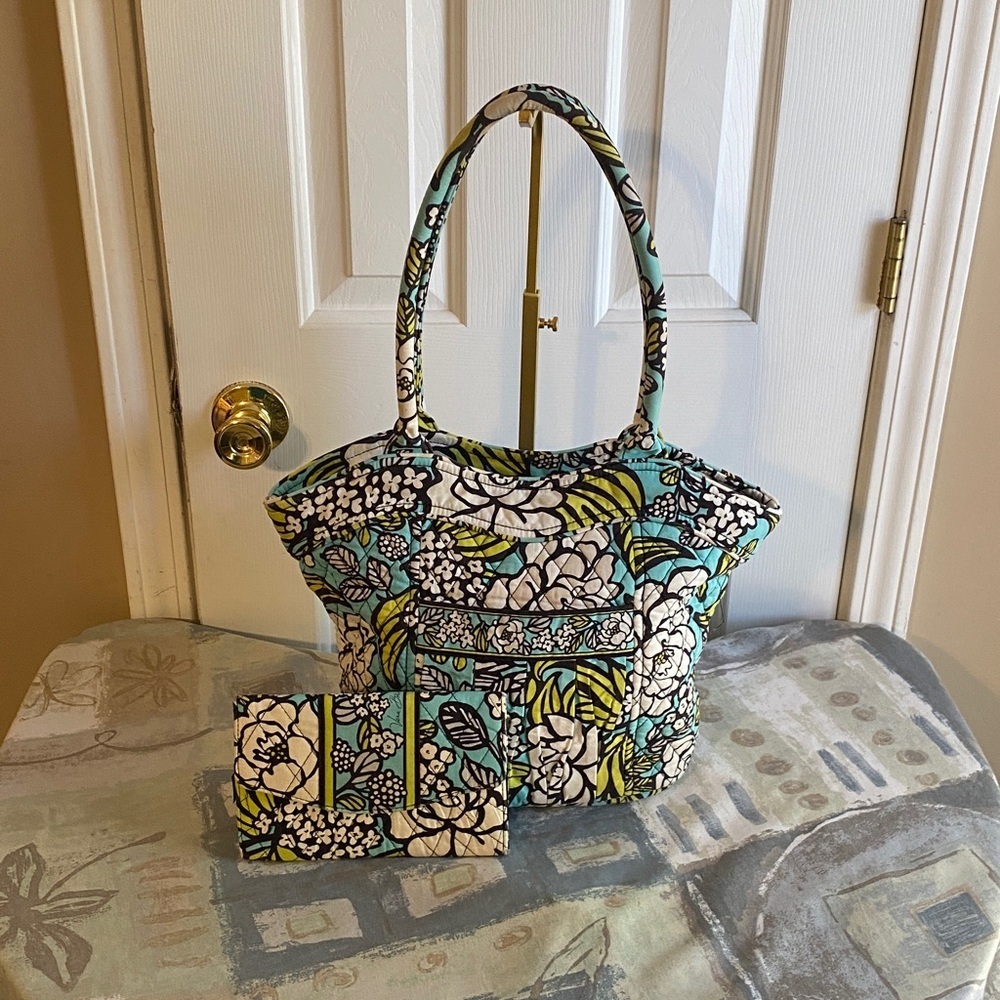 Vera Bradley Teal Blue‎ and Black Graphic Floral Color Shoulder bag/ Tote-Wallet